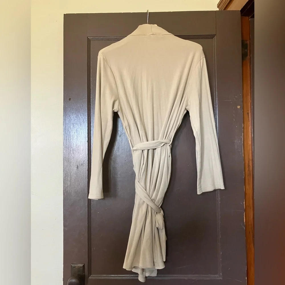 Maternity Robe - Picture 4 of 4